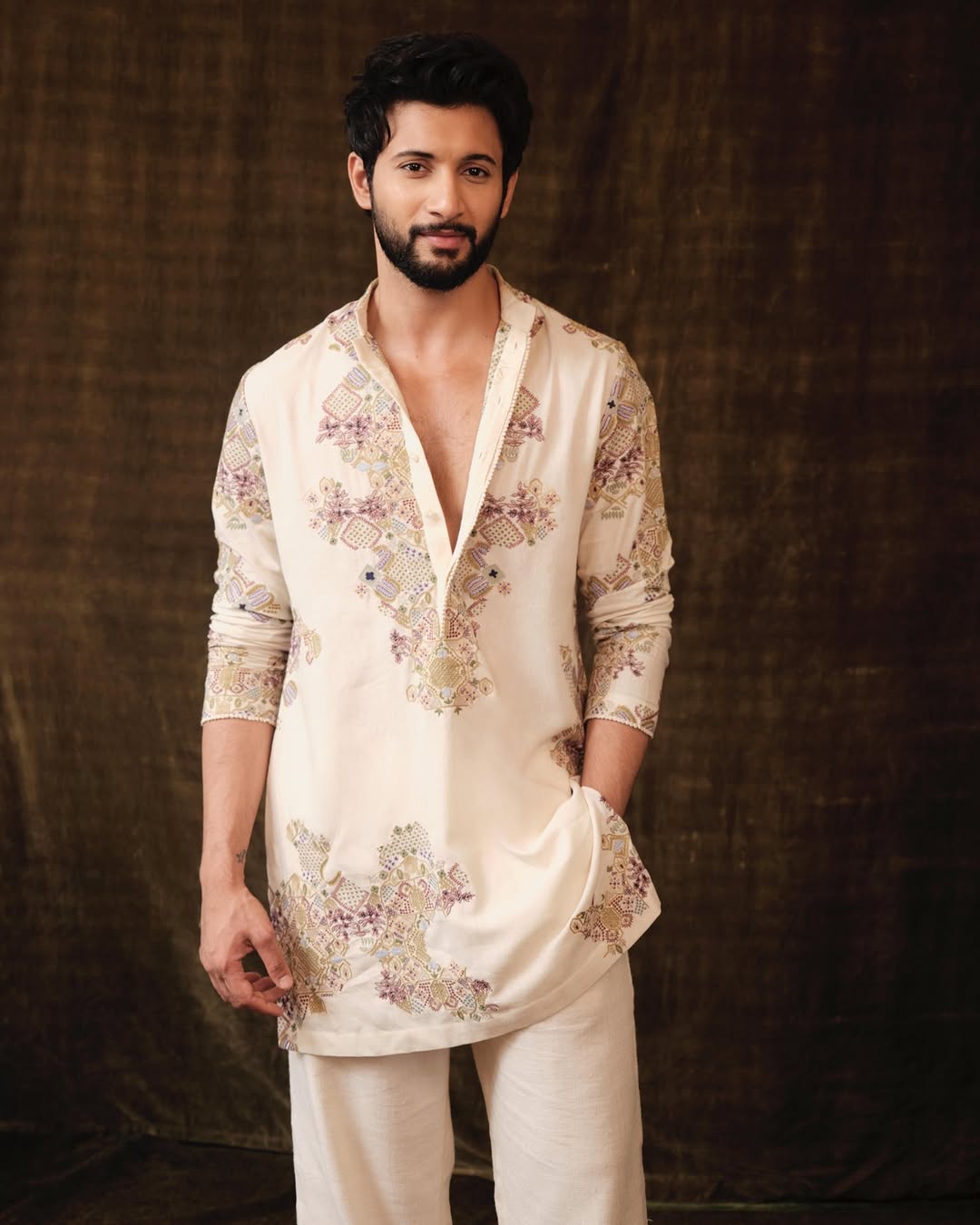 Ivory  Embroidered Kurta pajama Set for Men