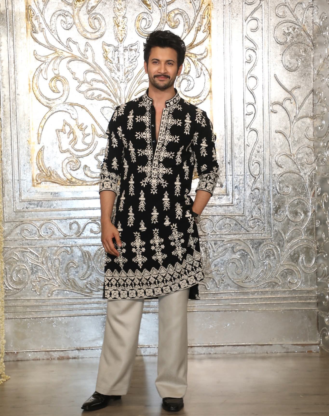 BLACK VELVAT KURTA PAJAMA  ivory dori with Embroidery