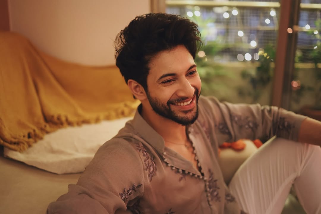 Simerchiku kurta set with Embroidery